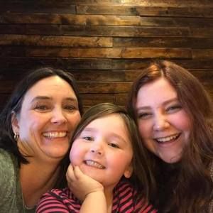 Meet your Posher, Laura